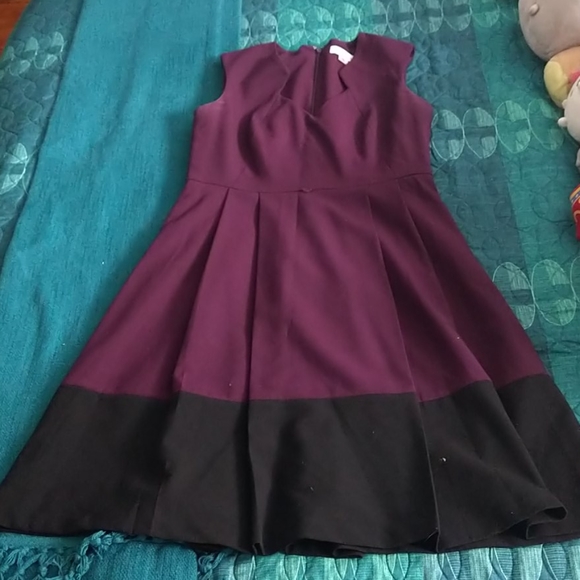 Calvin Klein Purple and Black Dress Sz 4P - Picture 2 of 5